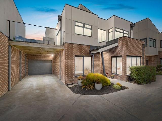 Apartment for sale in Camerons Creek, Victoria