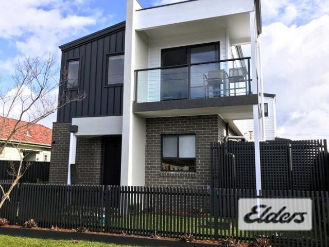 Townhouse for rent in Ambergate, New South Wales