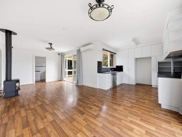 House for rent in Sale, Victoria