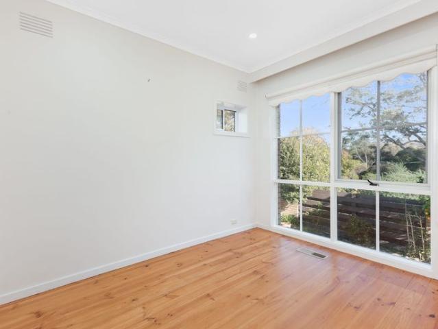 Apartment for rent in Camberwell, Melbourne