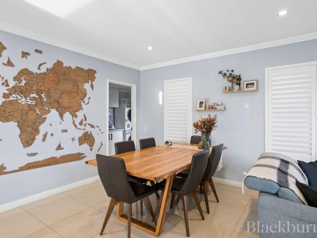 Townhouse for rent in Rivervale, Western Australia