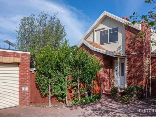 Townhouse for sale in Camerons Creek, Victoria