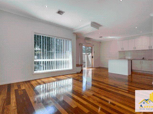 Townhouse for rent in Camerons Creek, Victoria
