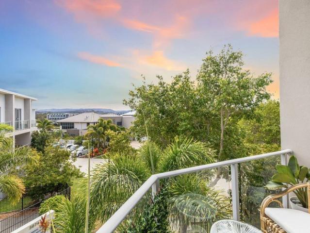 Townhouse for sale in Fernbrook, Queensland