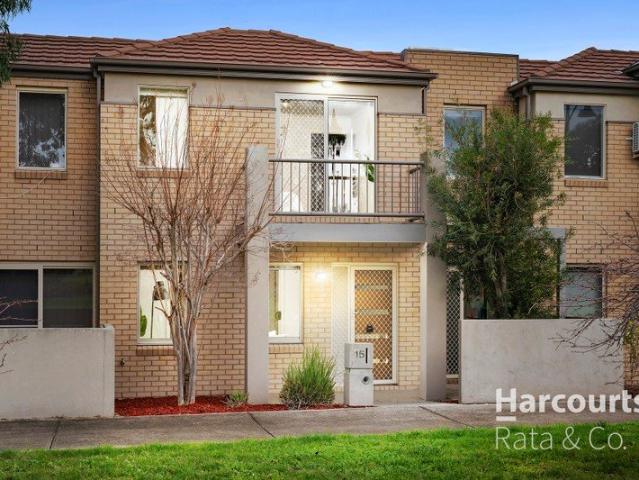 Townhouse for sale in Camerons Creek, Victoria
