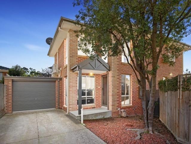 Townhouse for sale in Camerons Creek, Victoria