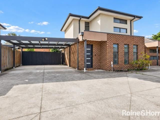 Townhouse for sale in Braybrook, Melbourne