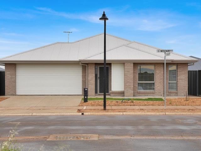 House for sale in Evanston Gardens, Adelaide