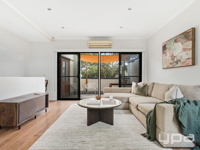 Townhouse for sale in Camerons Creek, Victoria