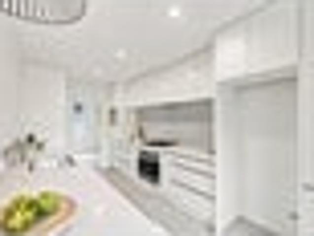 Townhouse for sale in Saint Albans, Canterbury
