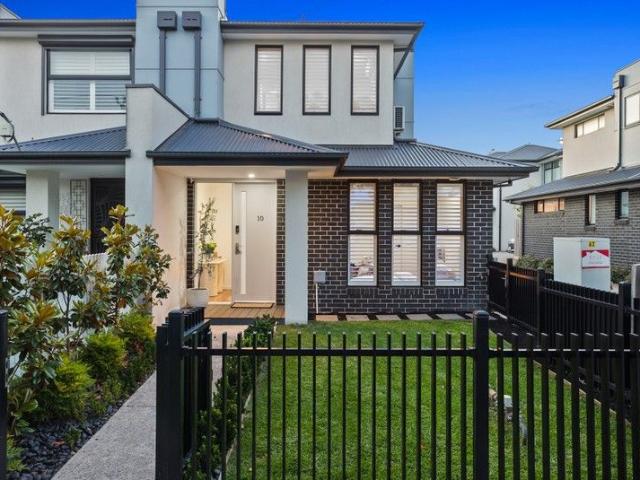 Townhouse for sale in Camerons Creek, Victoria