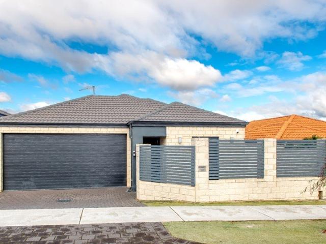 Villa for sale in Stirling, Western Australia
