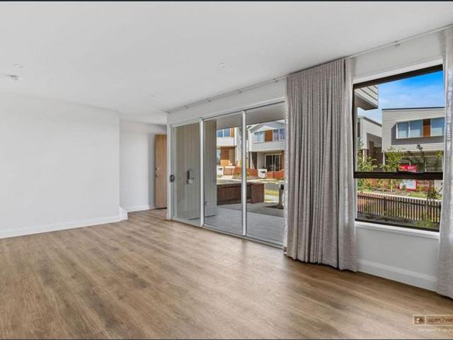 Townhouse for rent in Hobart, Tasmania
