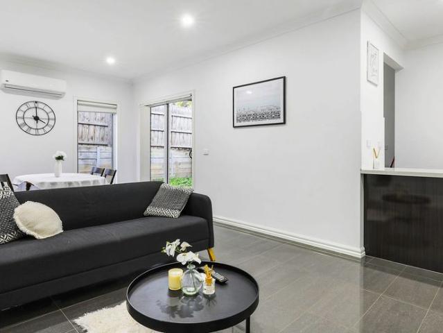Townhouse for rent in Camerons Creek, Victoria