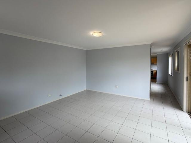 Townhouse for rent in Sydney, New South Wales