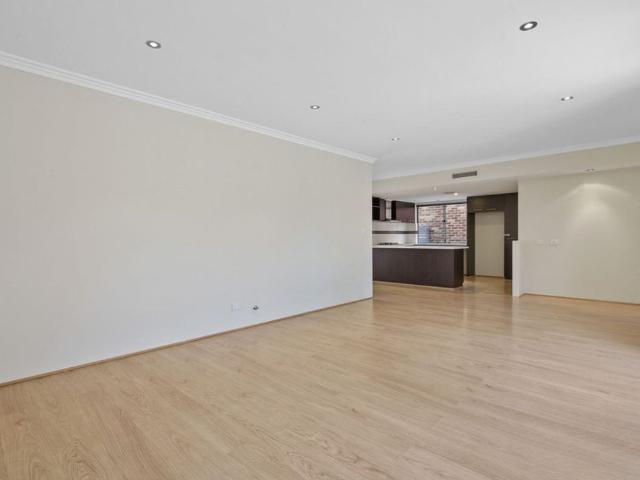 Townhouse for rent in Stirling, Western Australia