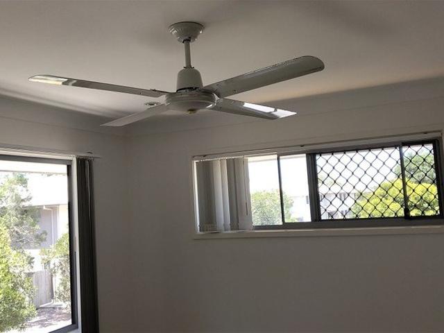 Townhouse for rent in Methul, Queensland