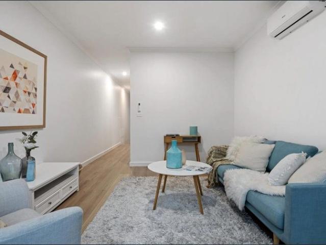 Townhouse for rent in Reservoir, Melbourne