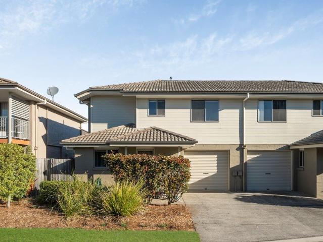 Townhouse for sale in Toombul, Queensland