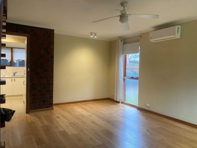 Townhouse for rent in Horseshoe Creek, South Australia