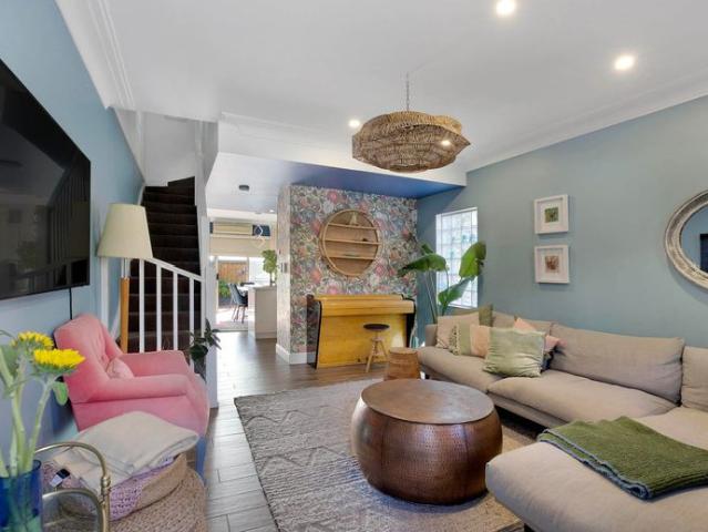 Townhouse for rent in Sydney, New South Wales