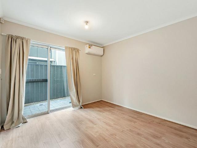 Townhouse for rent in Mawson Lakes, Adelaide