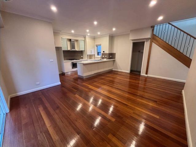 Townhouse for rent in Camerons Creek, Victoria