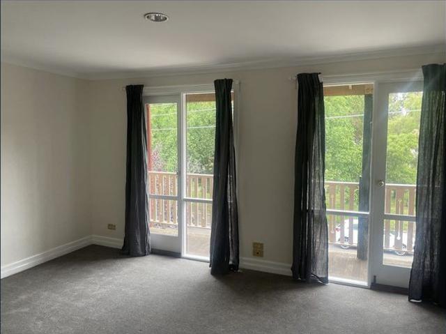 Townhouse for rent in Flemington, Melbourne