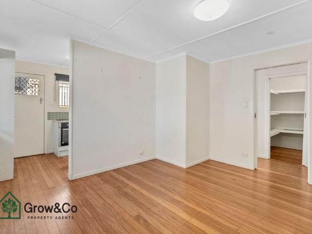Granny Flat for rent in Toombul, Queensland