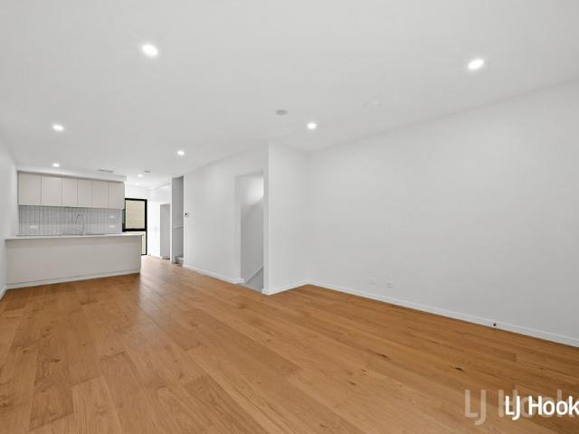 Townhouse for rent in Googong, New South Wales