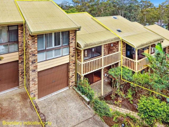 Townhouse for sale in Mudgeeraba, Gold Coast City