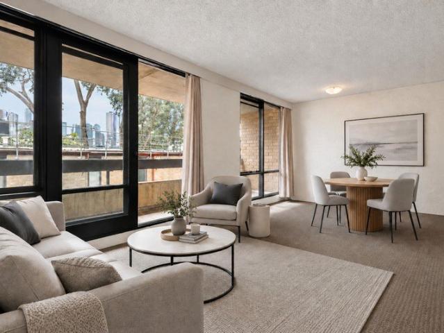 Apartment for sale in South Melbourne, Melbourne