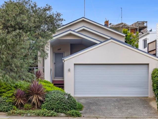House for sale in Ocean Grove, Victoria