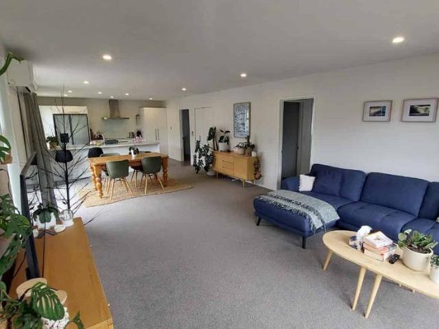 House for rent in Chaslands, Canterbury