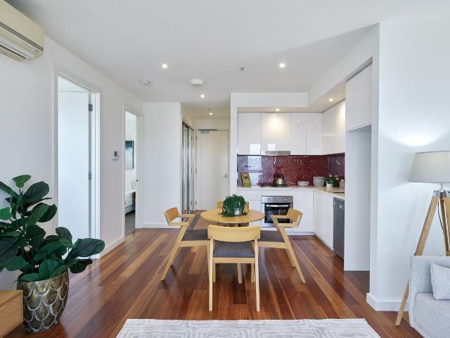 Apartment for rent in St Kilda, Melbourne