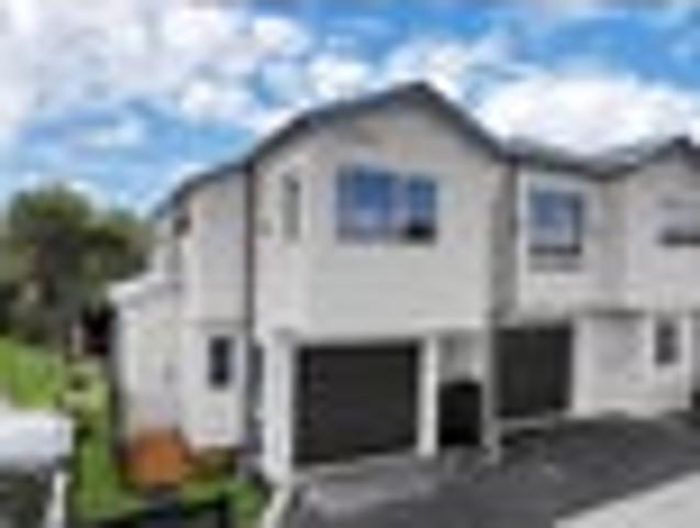 House for sale in Pakuranga Heights, Howick