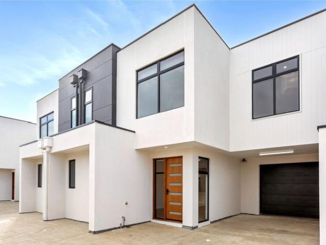 Townhouse for rent in City Of Campbelltown, Adelaide