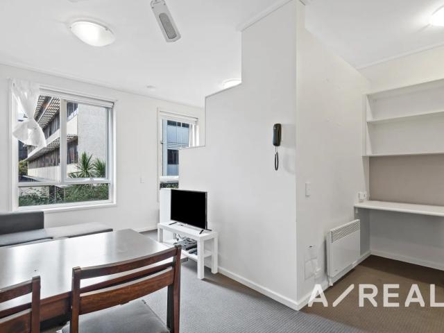 Apartment for rent in Carlton