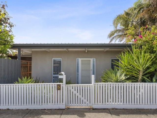 Granny Flat for sale in St Leonards, Victoria