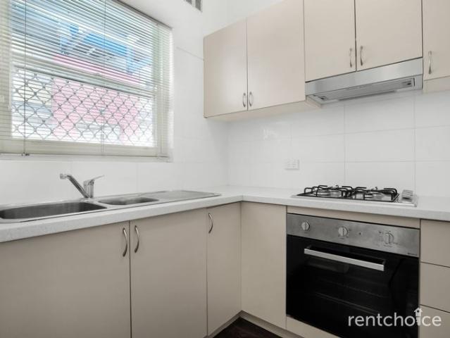 Granny Flat for rent in Cockburn, Western Australia