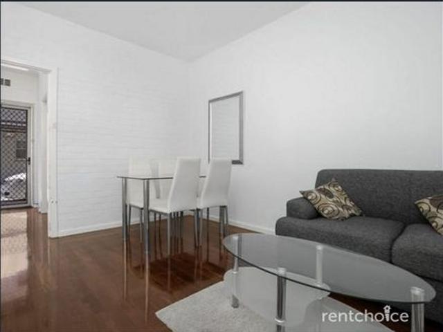 Granny Flat for rent in Cockburn, Western Australia