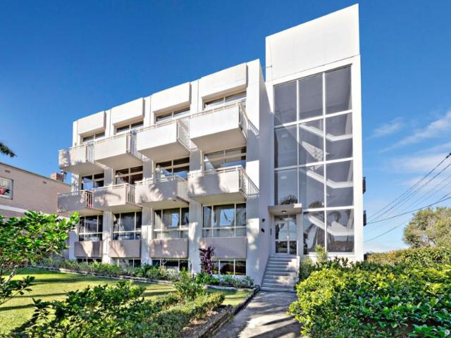 Granny Flat for rent in Inner West, Sydney