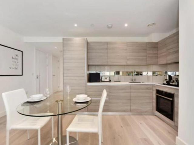 Apartment for rent in Greater London