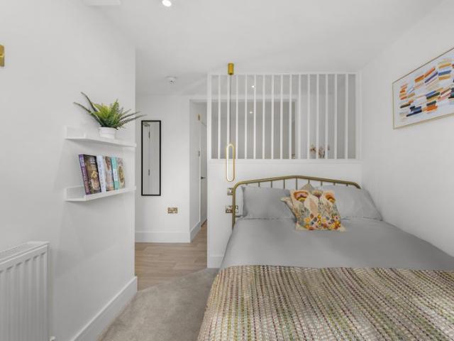 Apartment for rent in Cross In Hand, East Sussex