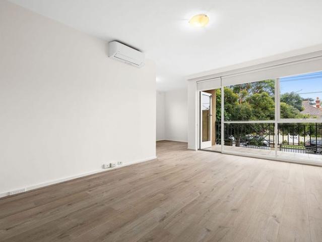 Apartment for rent in Caulfield North, Melbourne