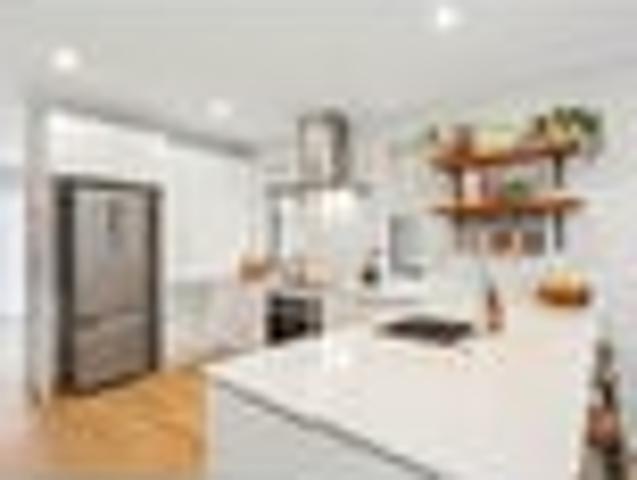 House for sale in Oratia