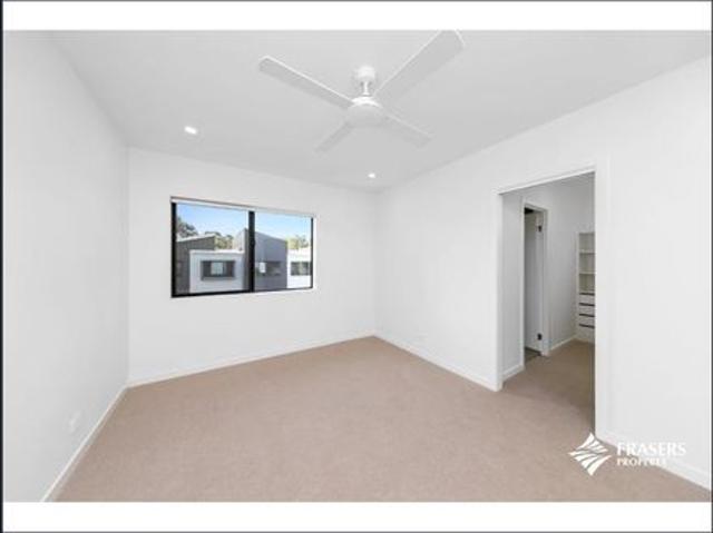 Townhouse for rent in Toombul, Queensland