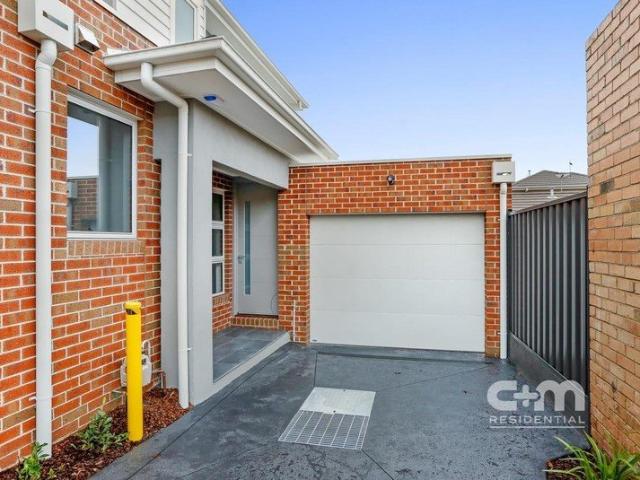 Townhouse for rent in Camerons Creek, Victoria