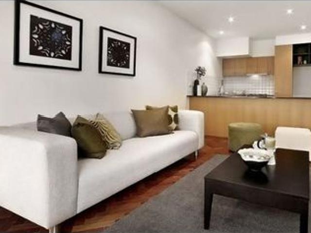 Townhouse for rent in South Yarra, Melbourne