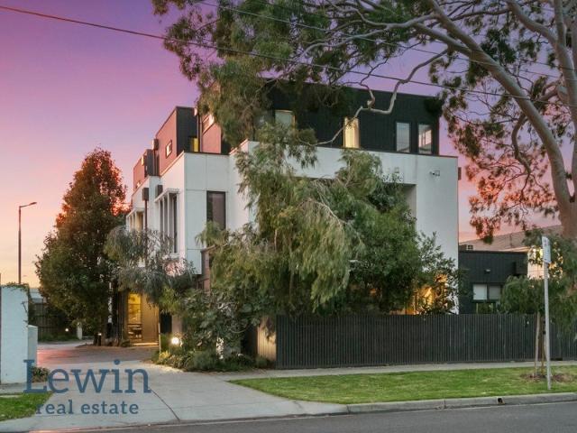 Townhouse for rent in Camerons Creek, Victoria